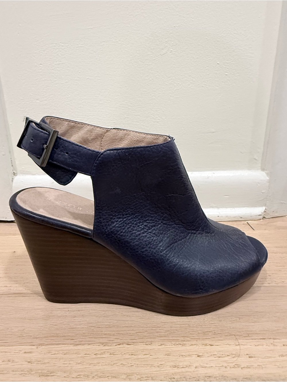 Kenneth Cole Navy Blue Leather Slingback Wedge